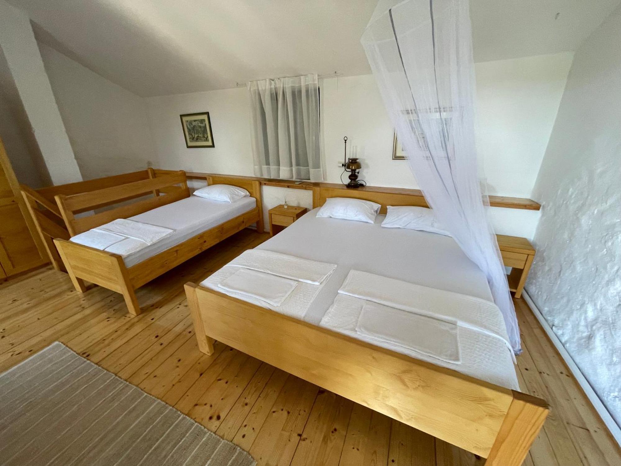 Вилла Authentic House Pelegrinka Дрвеник-Мали Экстерьер фото